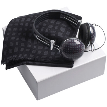 Cacharel Headphones and Scarf Gift Set